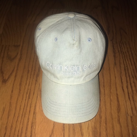 Calvin Klein Hat - OS - Picture 1 of 1